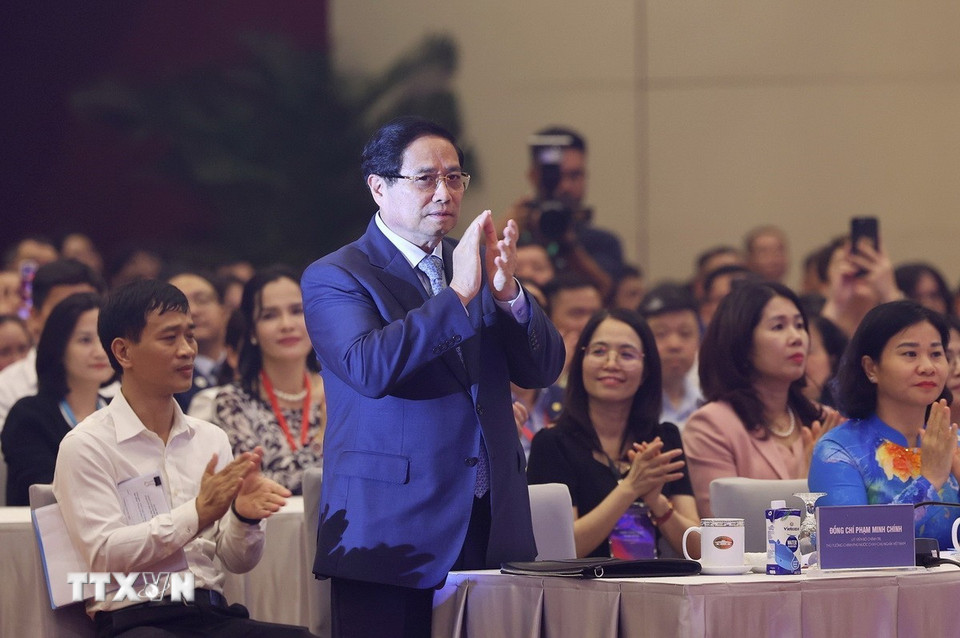 Thủ tướng Phạm Minh Chính tham dự phiên họp cấp cao "Toàn cảnh Kinh tế tư nhân lần thứ nhất" (ViPEL 2025). (Ảnh: Dương Giang/TTXVN)