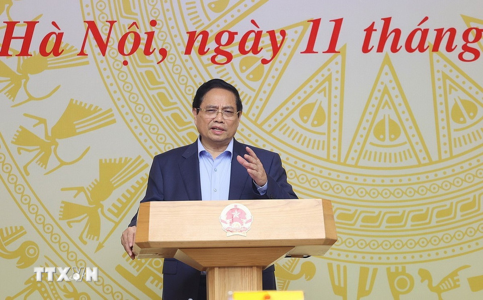 Thủ tướng Phạm Minh Chính chủ trì phiên họp về phát triển nhà ở xã hội. (Ảnh: Dương Giang/TTXVN)