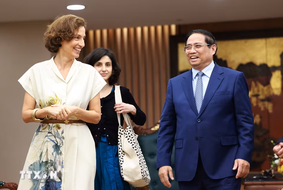 Thủ tướng Phạm Minh Chính tiếp bà Audrey Azoulay, Tổng Giám đốc UNESCO. (Ảnh: Dương Giang/TTXVN)