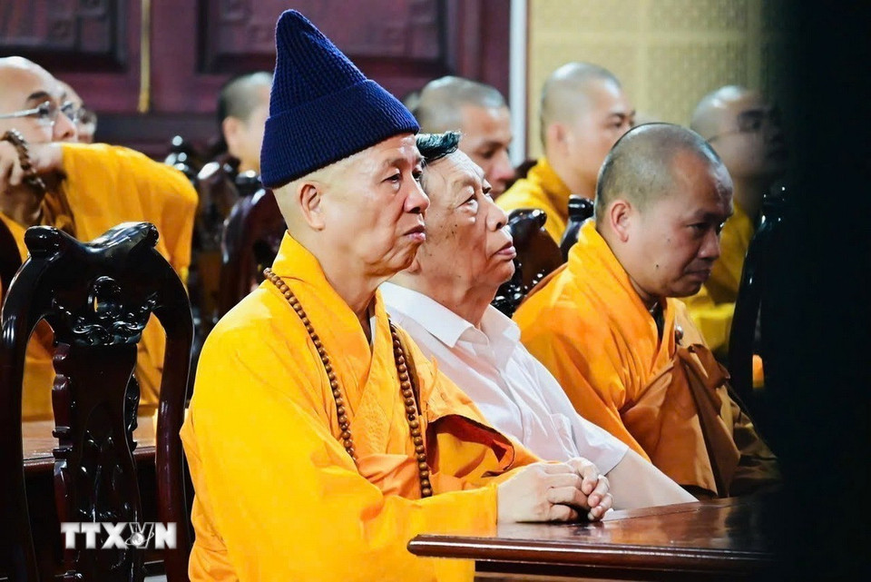 Hòa thượng Thích Thanh Quyết, Phó Chủ tịch Hội đồng Trị sự Trung ương Giáo hội Phật giáo Việt Nam, Viện trưởng Học viện Phật giáo Việt Nam tại Hà Nội dự Đại lễ cầu nguyện quốc thái dân an. (Ảnh: TTXVN phát)