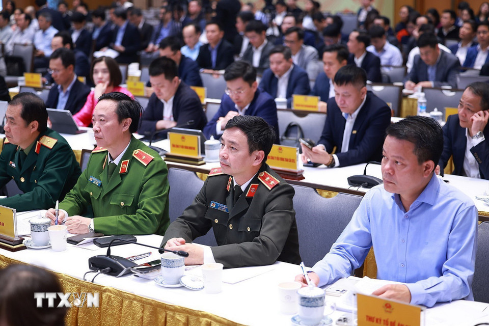 Các đại biểu tham dự phiên họp lần thứ nhất năm 2026 của Ban Chỉ đạo về phát triển khoa học, công nghệ, đổi mới sáng tạo, chuyển đổi số và Đề án 06. (Ảnh: Dương Giang/TTXVN)