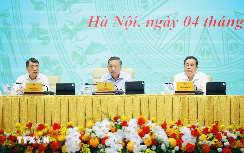 Tổng Bí thư, Chủ tịch nước Tô Lâm; Chủ tịch Quốc hội Trần Thanh Mẫn dự Phiên họp Chính phủ thường kỳ tháng 6 năm 2026 và Hội nghị Chính phủ với địa phương. (Ảnh: Dương Giang/TTXVN)