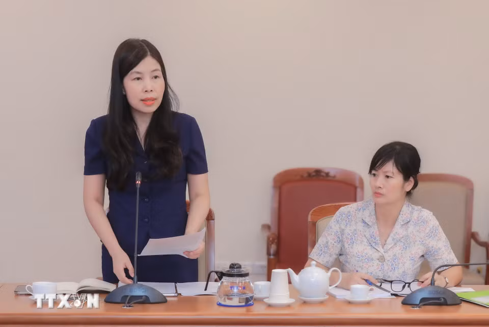 Đồng chí Đỗ Thị Trang, Phó Bí thư thường trực Đảng uỷ, Phó Trưởng Ban thường trực Ban Chỉ đạo phát biểu. (Ảnh: Phan Phương/TTXVN)
