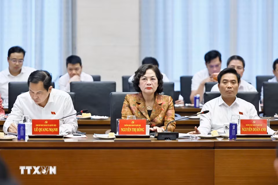 Lãnh đạo Quốc hội dự Hội nghị. (Ảnh: Doãn Tấn/TTXVN)
