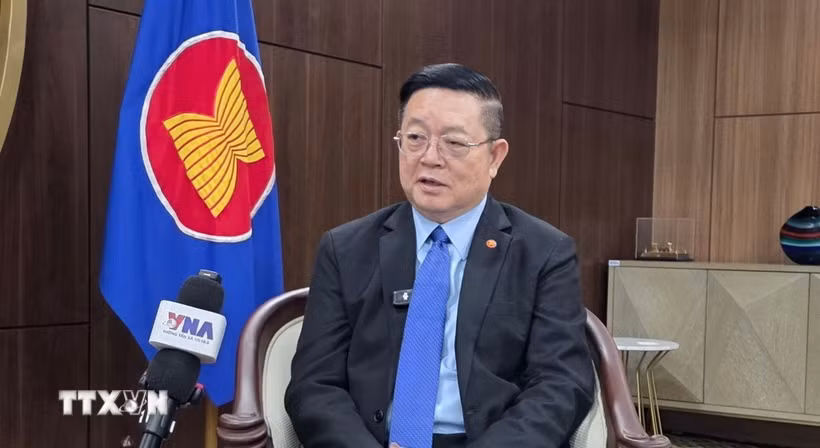 Tổng Thư ký ASEAN Kao Kim Hourn đánh giá Diễn đàn đang dần xây dựng được uy tín và thương hiệu riêng, trở thành một kênh trao đổi hữu ích, thiết thực, đóng góp cho quá trình hoạch định chính sách, thúc đẩy hợp tác và củng cố vai trò trung tâm của ASEAN trong cấu trúc khu vực. (Ảnh: Minh Thái/TTXVN)