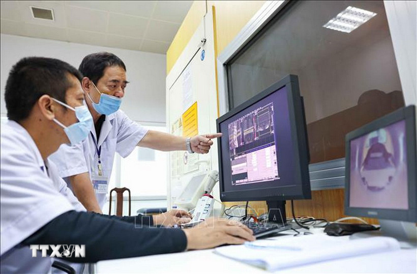 Bác sỹ Bệnh viện Đa khoa vùng Tây Nguyên. (Ảnh: Thanh Tùng/TTXVN)