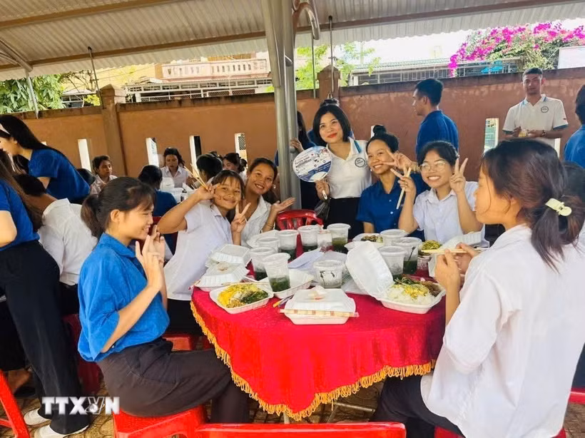Nhiều hoạt động hỗ trợ học sinh đồng bào dân tộc thiểu số tại Quảng Trị và