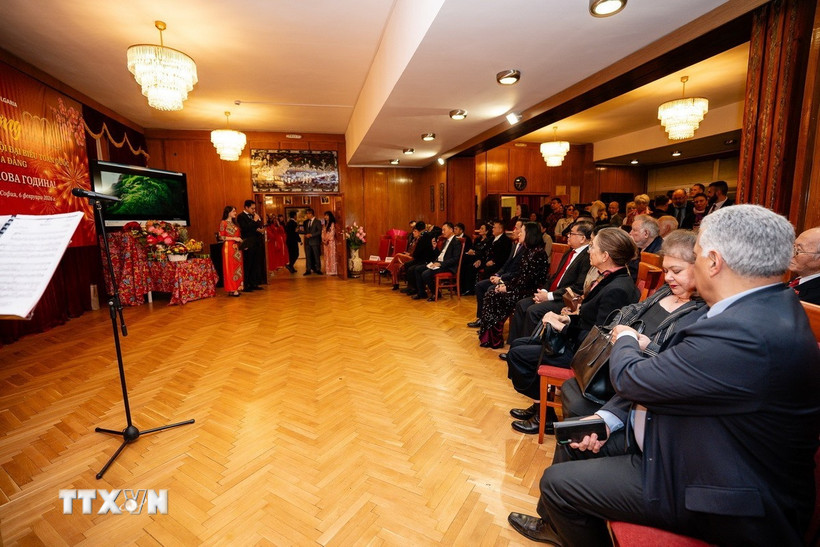 Quang cảnh chương trình Xuân quê hương 2026 tại Bulgaria. (Ảnh TTXVN phát)