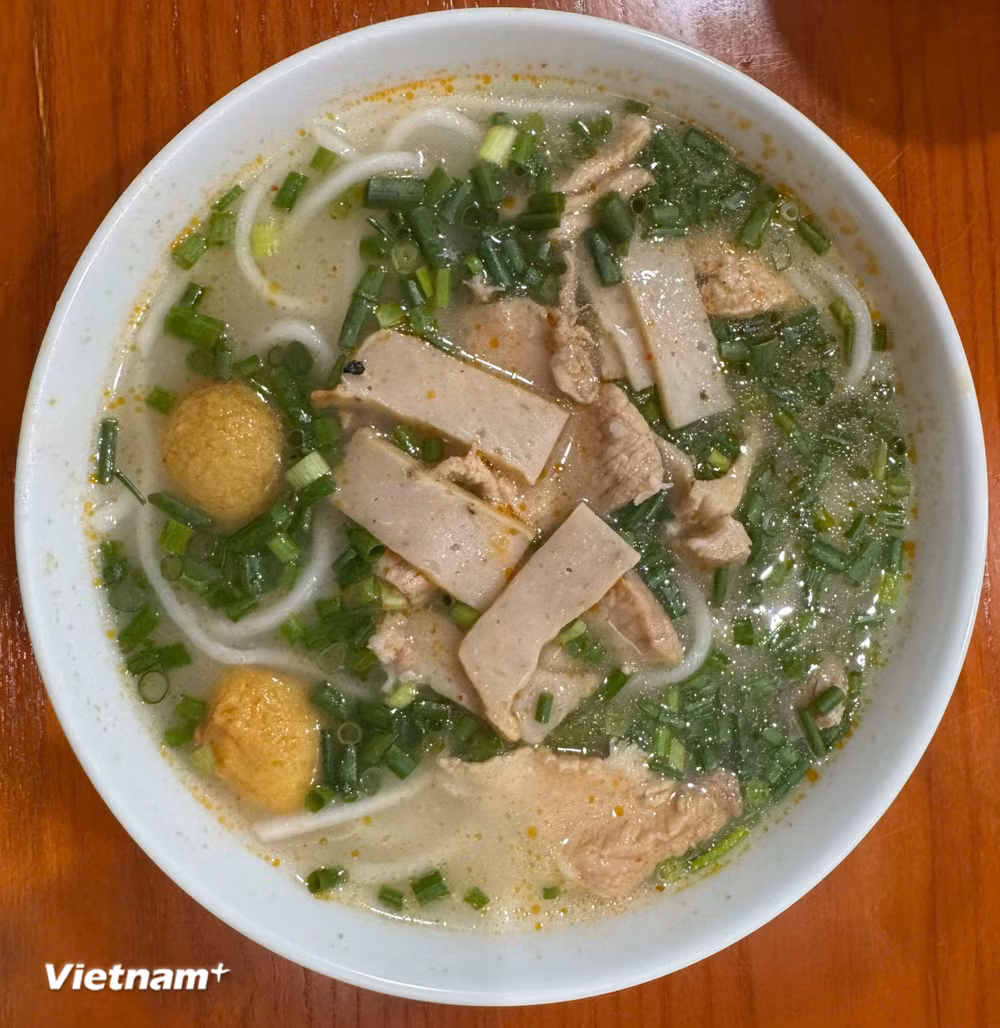 vnp-chao-canh-2.jpg