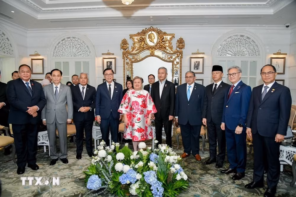 ttxvn-bo-truong-ngoai-giao-le-hoai-trung-2.jpg