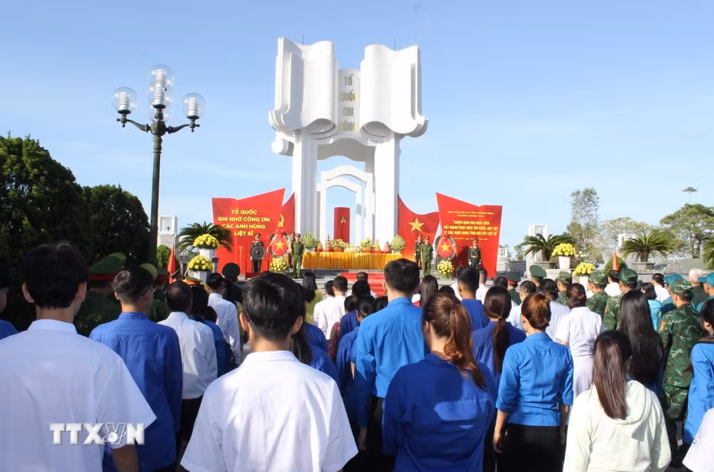 ttxvn-hanh-trinh-thieng-lieng-tra-lai-ten-cho-cac-anh-o-vung-dat-mo-resize.jpg