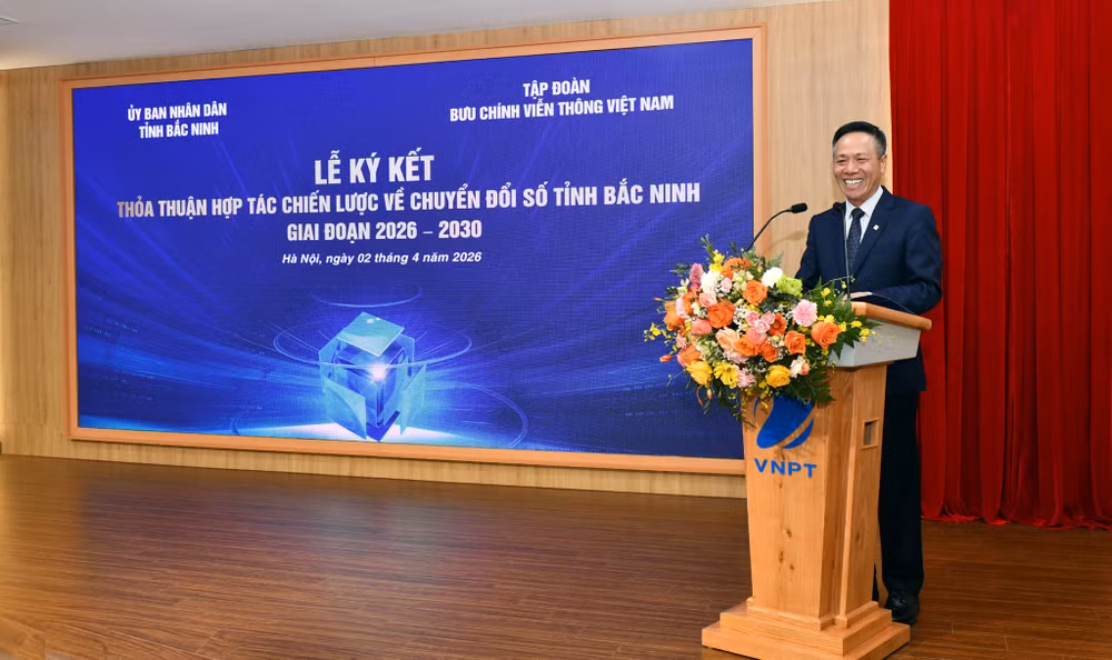 dong-chi-to-dung-thai-chu-tich-hoi-dong-thanh-vien-tap-doan-vnpt.jpg