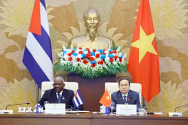 Chủ tịch Quốc hội Trần Thanh Mẫn và Chủ tịch Quốc hội Cuba Esteban Lazo Hernández chủ trì Phiên họp lần thứ hai Ủy ban hợp tác liên Nghị viện giữa Quốc hội Việt Nam và Quốc hội Cuba. (Ảnh: Phạm Kiên/TTXVN)