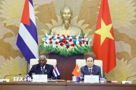Chủ tịch Quốc hội Trần Thanh Mẫn và Chủ tịch Quốc hội Cuba Esteban Lazo Hernández chủ trì Phiên họp lần thứ hai Ủy ban hợp tác liên Nghị viện giữa Quốc hội Việt Nam và Quốc hội Cuba. (Ảnh: Phạm Kiên/TTXVN)