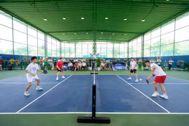 Là bộ môn đang tạo nên cơn sốt trên toàn thế giới, pickleball tại Sun Sports City Ninh Binh được thiết kế riêng một chương trình ưu đãi mang tên "Xé vé đỉnh cao."