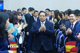 Thủ tướng Phạm Minh Chính tới dự Hội nghị triển khai nhiệm vụ năm 2025 của Đài Truyền hình Việt Nam. (Ảnh: Dương Giang/TTXVN)