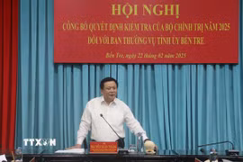 Đồng chí Nguyễn Xuân Thắng phát biểu tại hội nghị. (Ảnh: Huỳnh Phúc Hậu/TTXVN)