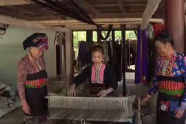 Gìn giữ bản sắc văn hóa dân tộc Lào ở Điện Biên 