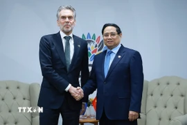 Thủ tướng Phạm Minh Chính gặp Thủ tướng Hà Lan Dick Schoof. (Ảnh: Dương Giang/TTXVN)