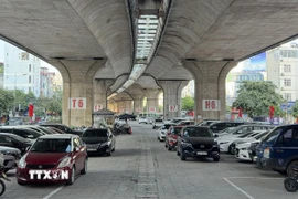 Một bãi đỗ xe. (Ảnh: Quốc Khánh/TTXVN)