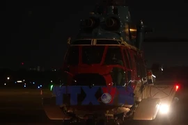 Trực thăng cấp cứu ngư dân từ Trường Sa trong ngày đầu năm mới 