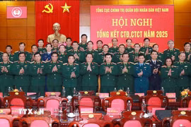 Đại tướng Nguyễn Trọng Nghĩa, Chủ nhiệm Tổng cục Chính trị Quân đội Nhân dân Việt Nam và các đại biểu dự hội nghị. (Ảnh: Trọng Đức/TTXVN)