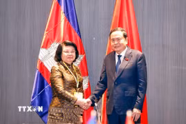 Chủ tịch Quốc hội Trần Thanh Mẫn hội kiến Chủ tịch Quốc hội Campuchia Samdech Maha Rathsapheathika Thipadei Khuon Sudary. (Ảnh: Doãn Tấn/TTXVN)