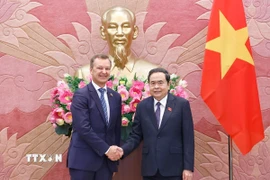 Chủ tịch Quốc hội Trần Thanh Mẫn tiếp ông Andrey Vladimirovich Yatskin, Phó Chủ tịch Thứ nhất Hội đồng Liên bang Quốc hội Liên bang Nga. (Ảnh: Doãn Tấn/ TTXVN)