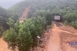 Thiệt hại do mưa lũ tại các tỉnh miền Trung tính đến sáng 5/11/2025