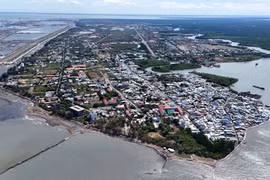 Vùng ven biển triển khai kinh tế xanh và năng lượng sạch