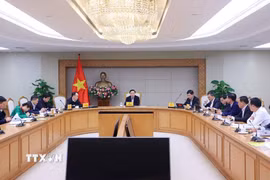 Phó Thủ tướng Trần Hồng Hà chủ trì cuộc họp về Dự án đầu tư đoạn tuyến cao tốc Sơn La-Điện Biên-Cửa khẩu Tây Trang. (Ảnh: Văn Điệp/TTXVN)