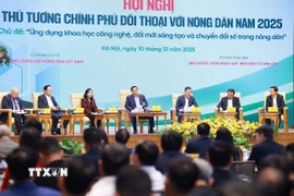 Thủ tướng Phạm Minh Chính đối thoại với nông dân năm 2025. (Ảnh: Dương Giang/TTXVN)