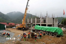 Năm 2025, tỉnh Thanh Hóa khởi công 6 Dự án Trường nội trú liên cấp ở các xã biên giới, phấn đấu về đích trước ngày 15/8/2026 để kịp đón học sinh vào năm học mới. (Ảnh: Khiếu Tư/TTXVN)