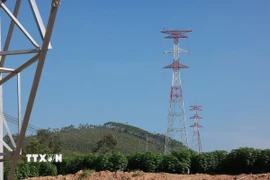 Dự án Đường dây 500kV Lào Cai-Vĩnh Yên đang thi công trên địa bàn xã Thái Hòa, tỉnh Phú Thọ. (Ảnh: Dương Giang/TTXVN)