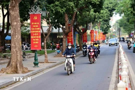 Các tuyến phố của Thủ đô Hà Nội vào dịp Đại hội XIV của Đảng. (Ảnh: Vũ Quang/TTXVN)