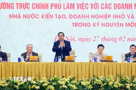 Thủ tướng Phạm Minh Chính chủ trì Hội nghị Thường trực Chính phủ làm việc với doanh nghiệp nhỏ và vừa. (Ảnh: Dương Giang/TTXVN)