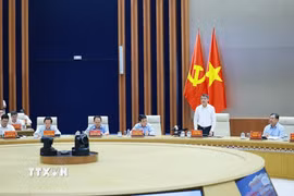 Thủ tướng Lê Minh Hưng làm việc với lãnh đạo Thành phố Hải Phòng và các tỉnh Quảng Ninh, Bắc Ninh, Ninh Bình, Hưng Yên về nhà ở xã hội, nhà ở cho thuê. (Ảnh: Dương Giang/TTXVN)