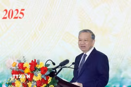 Tổng Bí thư Tô Lâm phát biểu chỉ đạo tại Hội nghị toàn quốc tổng kết công tác Tuyên giáo và Dân vận năm 2025, triển khai nhiệm vụ năm 2026. (Ảnh: Thống Nhất/ TTXVN)