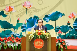 Chủ tịch Quốc hội Trần Thanh Mẫn đọc diễn văn kỷ niệm. (Ảnh: Doãn Tấn/TTXVN)