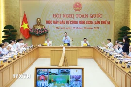Thủ tướng Phạm Minh Chính chủ trì Hội nghị toàn quốc lần thứ 4 về thúc đẩy đầu tư công năm 2025. (Ảnh: Dương Giang/TTXVN)