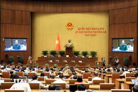 Sáng 8/8/2026, Quốc hội thảo luận ở hội trường về dự án Luật Phòng, chống phổ biến vũ khí hủy diệt hàng loạt và Luật sửa đổi, bổ sung một số điều của 09 luật về quân sự, quốc phòng. (Ảnh: Tuấn Anh/TTXVN)