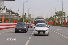 Tuyến đường Đỗ Mười đi khu chính trị-hành chính mới của Hải Phòng. (Ảnh: Minh Thu/ TTXVN)