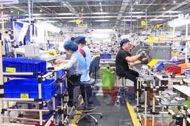 Thưởng Tết cho người lao động tại doanh nghiệp 