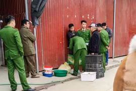 Công an đang điều tra vụ 3 người trong một gia đình tử vong ở xã Vũ Lăng. 