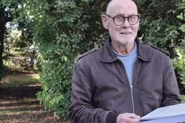 Cụ ông Jean-Marie Goizet, 89 tuổi bảo vệ thành công luận án tiến sỹ luật. (Nguồn: sudouest.fr)