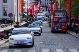 Xe điện trên đường phố ở thủ đô Oslo của Na Uy. (Nguồn: AFP/Getty)