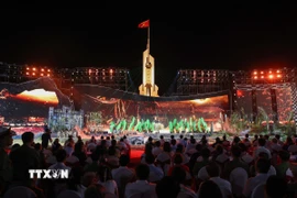 Chương trình diễn ra trên mảnh đất Tây Ninh, nơi có Căn cứ Trung ương Cục miền Nam. (Ảnh: Giang Phương/TTXVN)