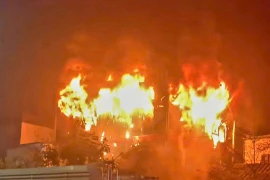 Đám cháy bùng lên ở khu vực tầng 3 của nhà hàng. (Nguồn: Báo Bắc Ninh)