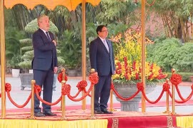 Lễ đón Thủ tướng Kyrgyzstan Adylbek Kasymaliev thăm chính thức Việt Nam 