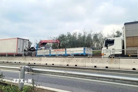 Hiện trường vụ tai nạn. (Ảnh: Tá Chuyên/TTXVN)